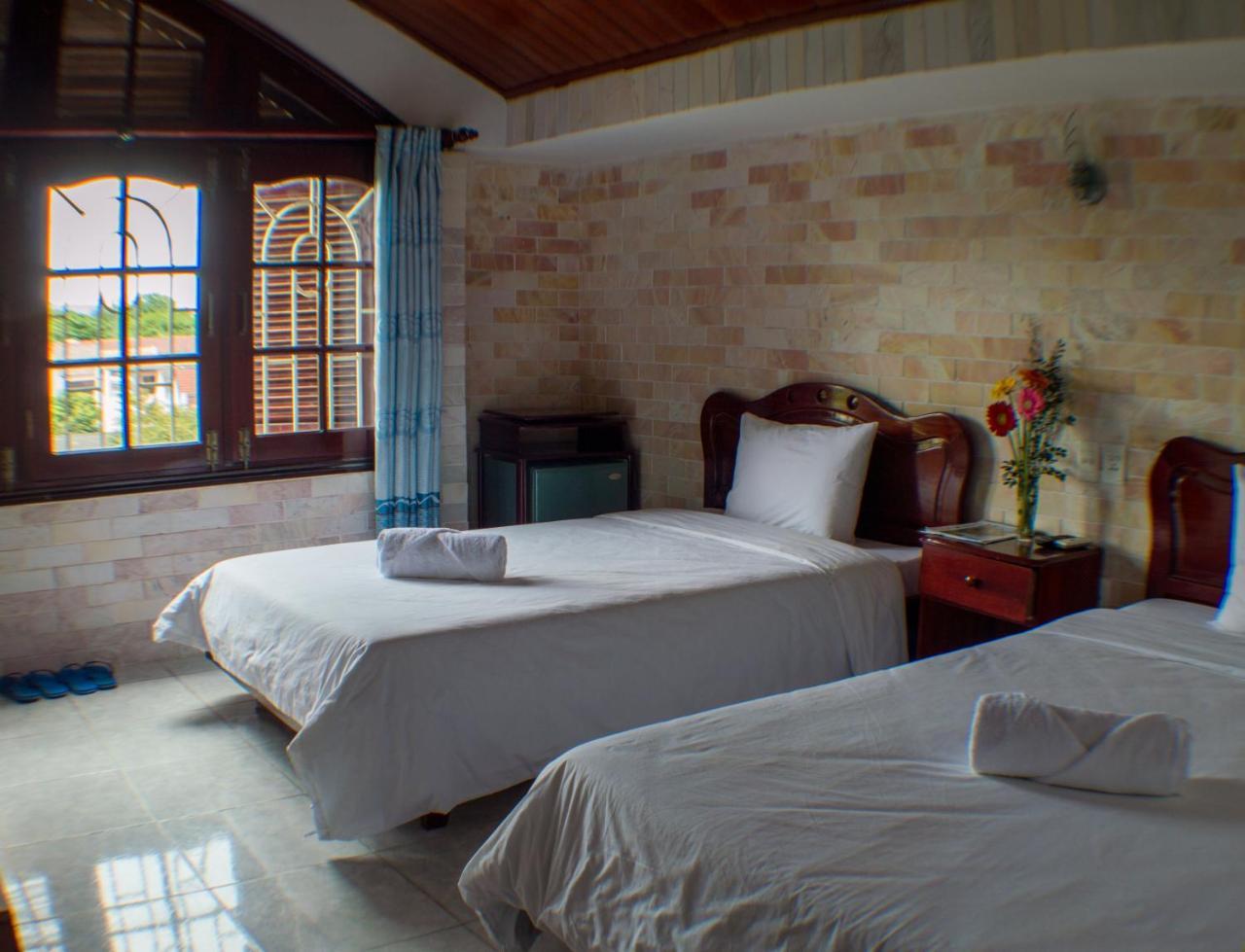 Dk'S Backpacker Hotel 会安 外观 照片