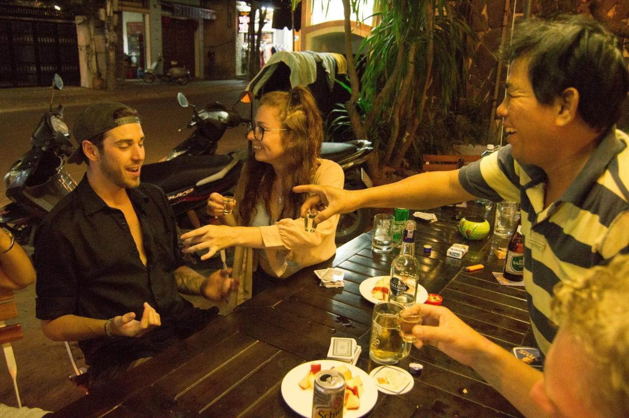 Dk'S Backpacker Hotel 会安 外观 照片