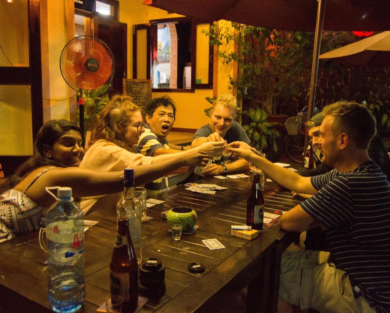Dk'S Backpacker Hotel 会安 外观 照片